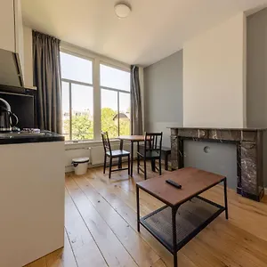 https://ph-apartment-suites.amsterdamhotelsnl.com