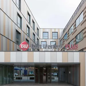 **** Hotel Western Holandia