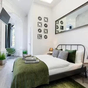silver-boutique-hotel.inbudapesthotels.com/