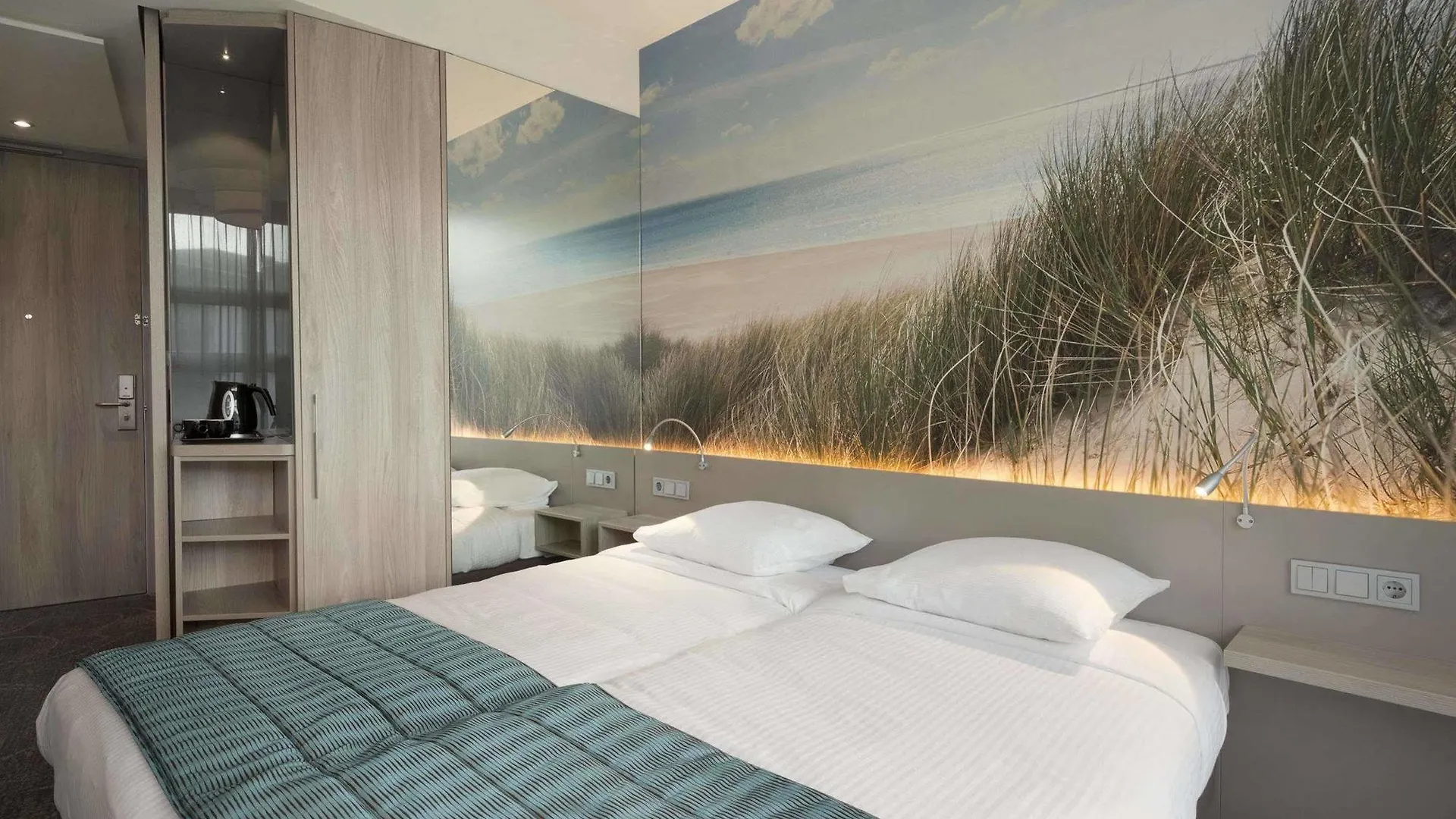 Ramada The Hague Scheveningen Hotel 3*,  Netherlands