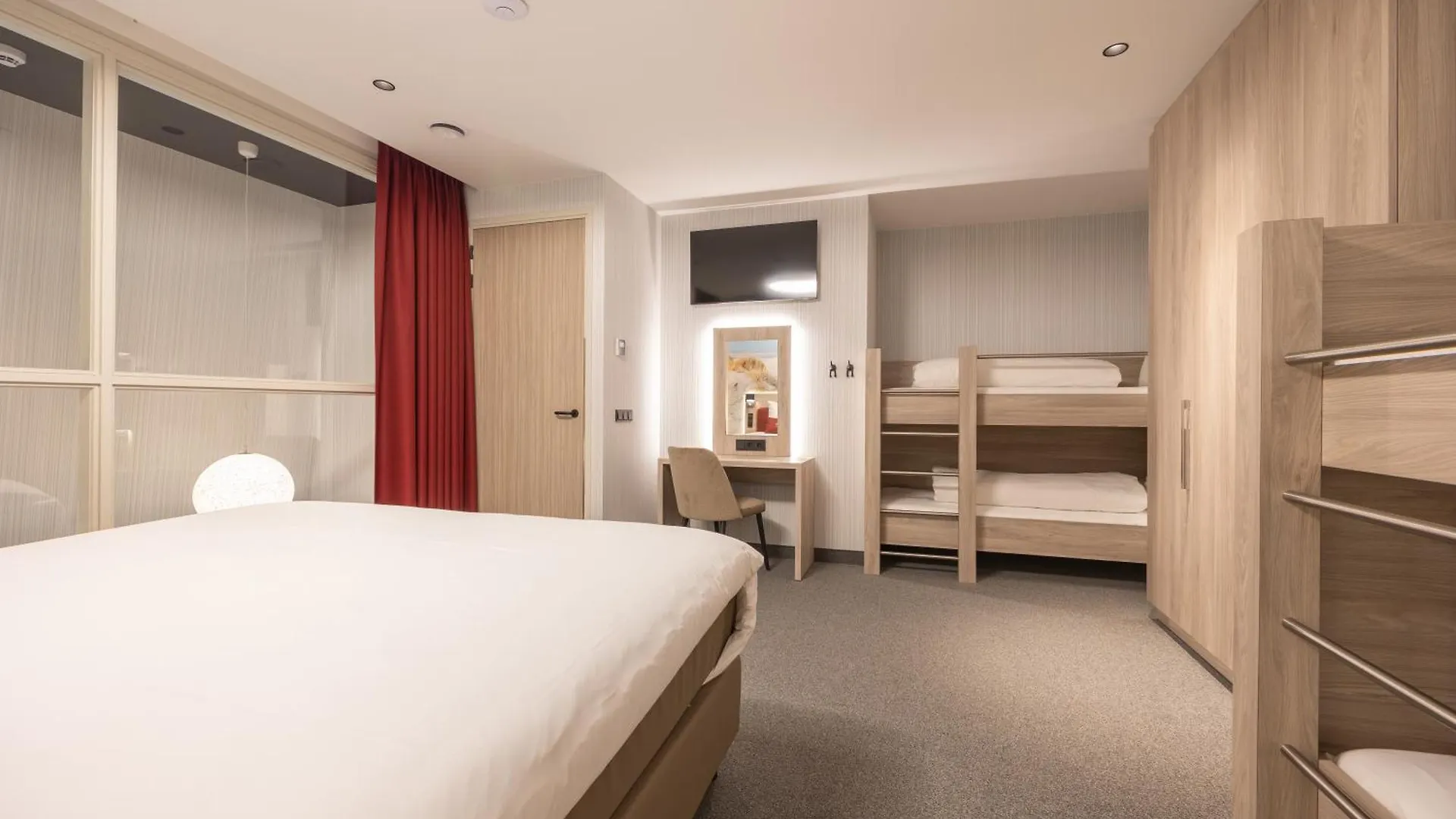 Ramada The Hague Scheveningen Hotel 3*,  Netherlands