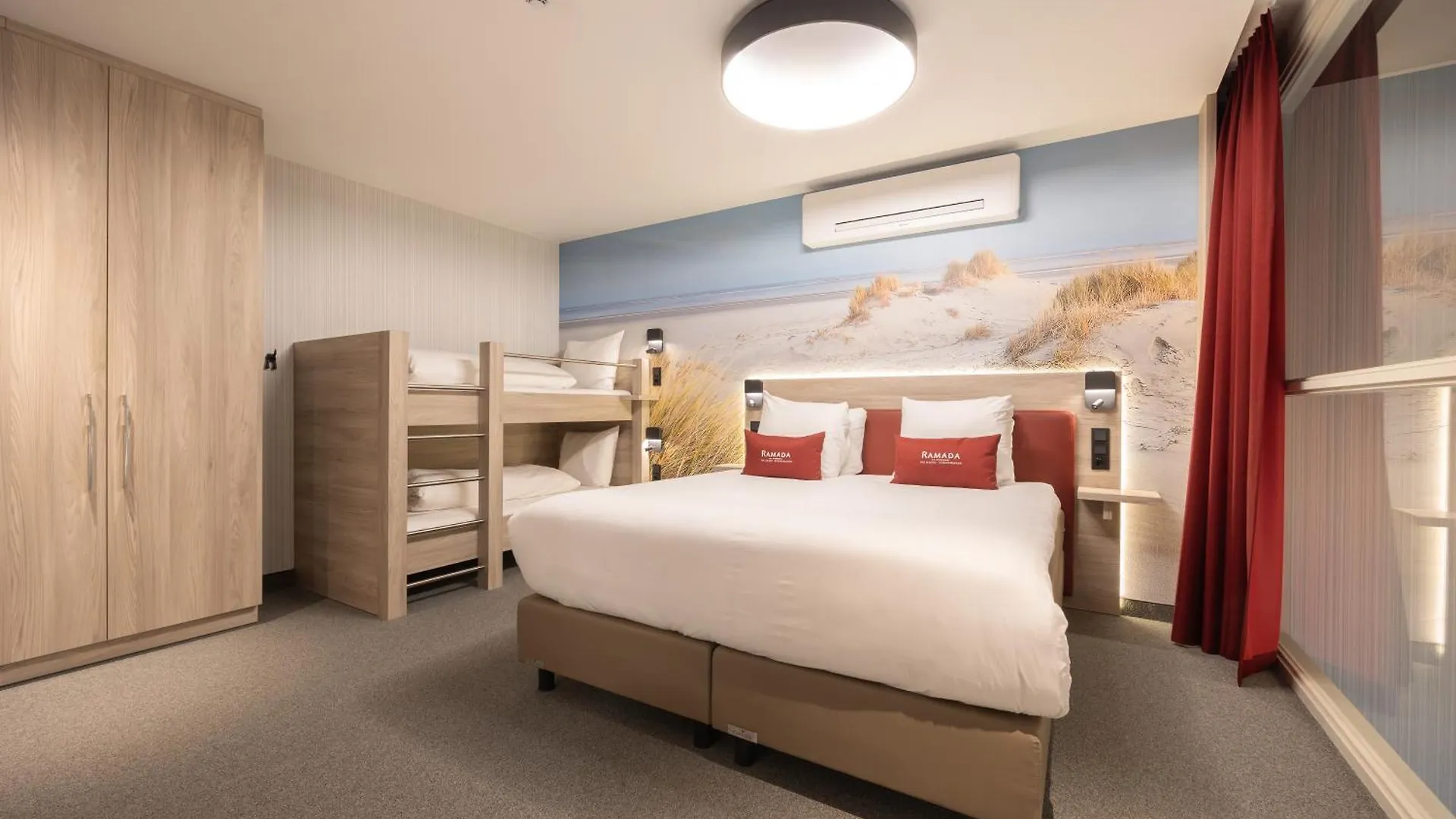 Ramada The Hague Scheveningen Hotel