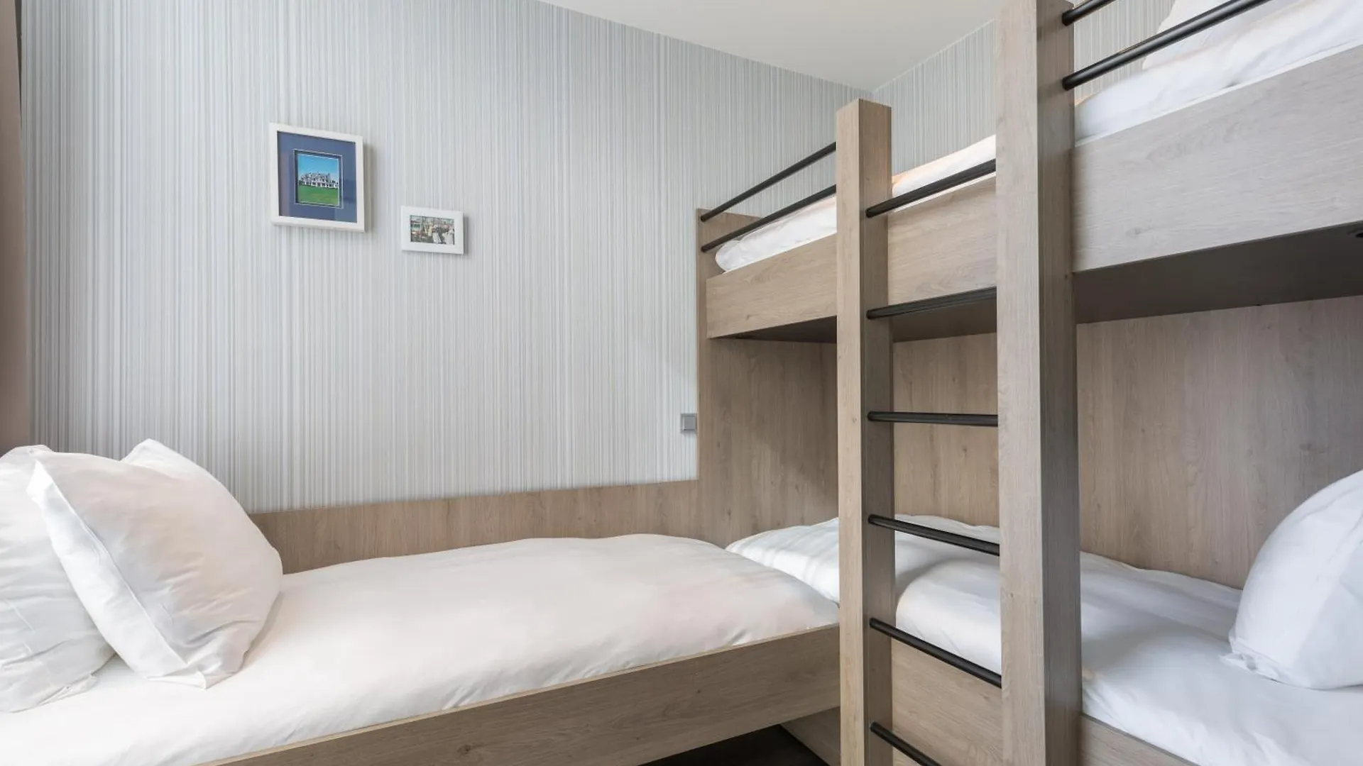 Ramada The Hague Scheveningen Hotel