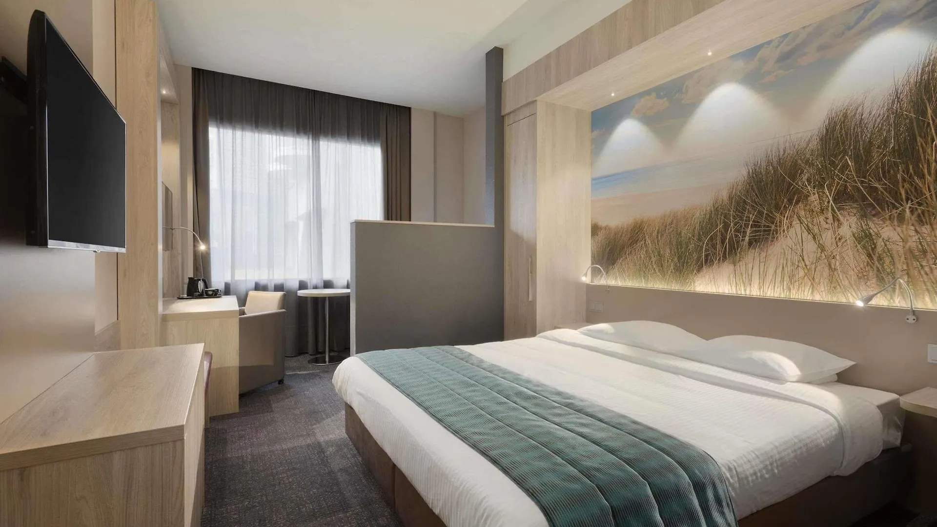 Ramada The Hague Scheveningen Hotel 3*,